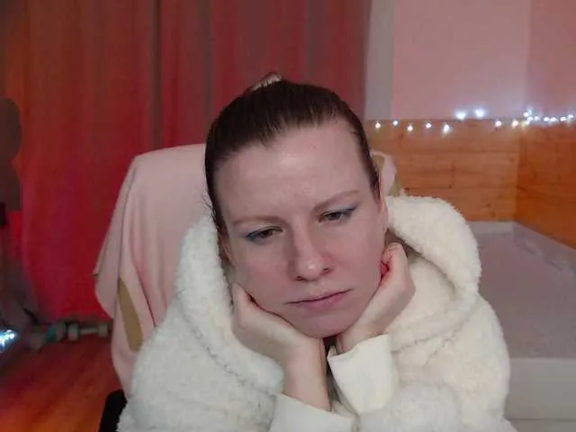 Live sex webcam photo for CoconutLegs #276443052