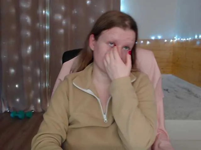 Live sex webcam photo for CoconutLegs #276498939