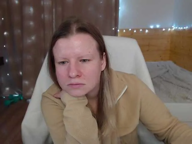 Live sex webcam photo for CoconutLegs #276580233