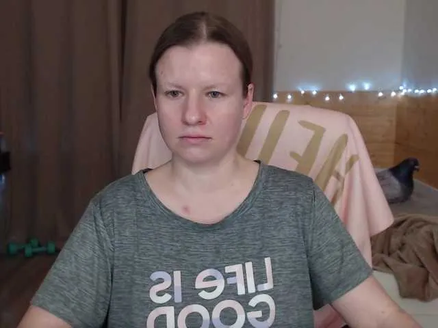 Live sex webcam photo for CoconutLegs #276697337