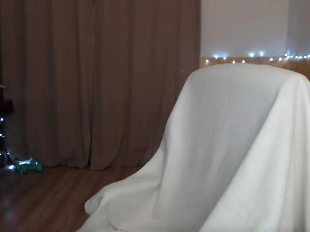 Live sex webcam photo for CoconutLegs #276746559