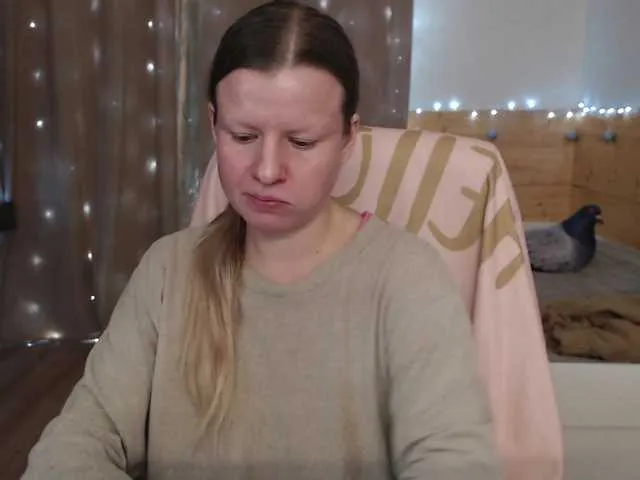 Live sex webcam photo for CoconutLegs #277015537