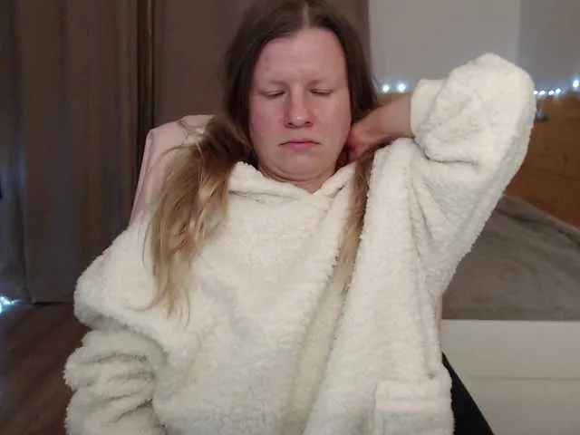 Live sex webcam photo for CoconutLegs #277114315