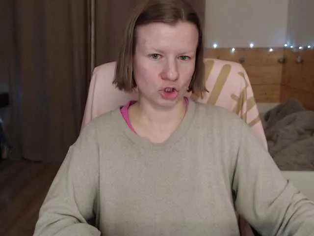 Live sex webcam photo for CoconutLegs #277280846