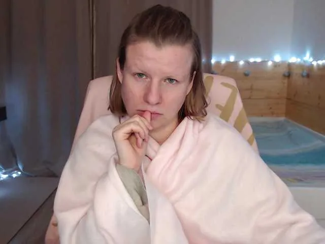 Live sex webcam photo for CoconutLegs #277758944