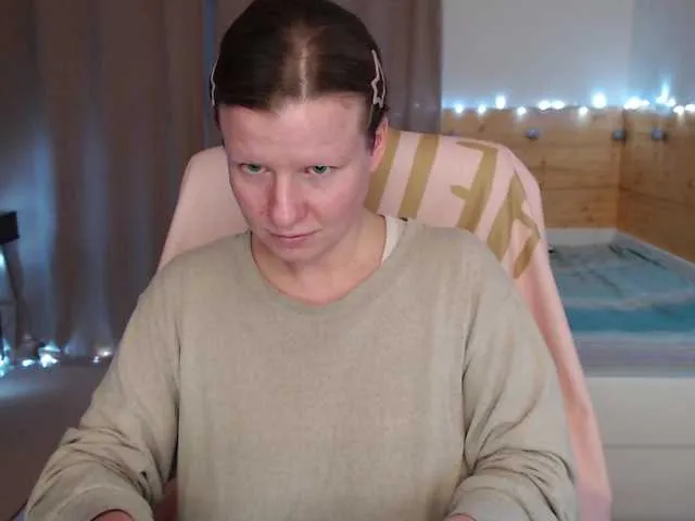 Live sex webcam photo for CoconutLegs #277812926