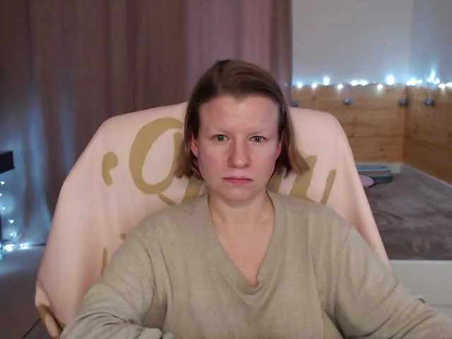 Live sex webcam photo for CoconutLegs #277832125