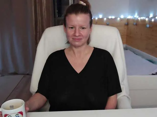 Live sex webcam photo for CoconutLegs #280112851