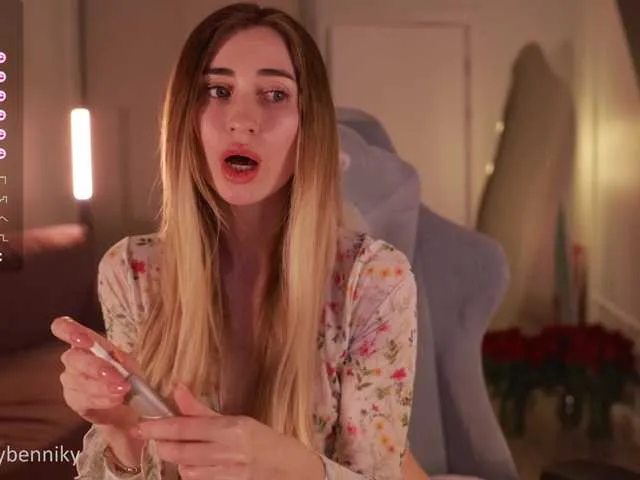 Live sex webcam photo for Coconutkitty #290987104