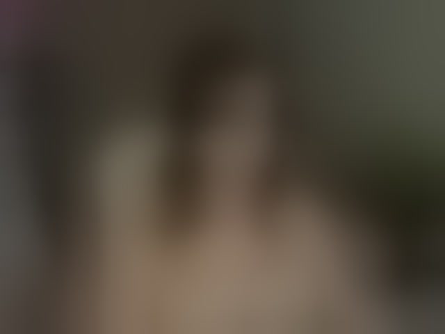 Live sex webcam photo for Coldbby #294159778