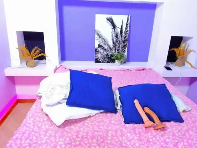 Live sex webcam photo for Cole-Gox #273434574