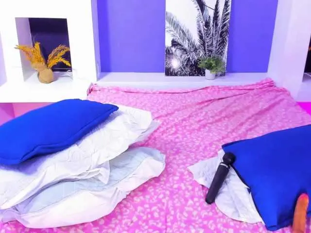 Live sex webcam photo for Cole-Gox #273470179