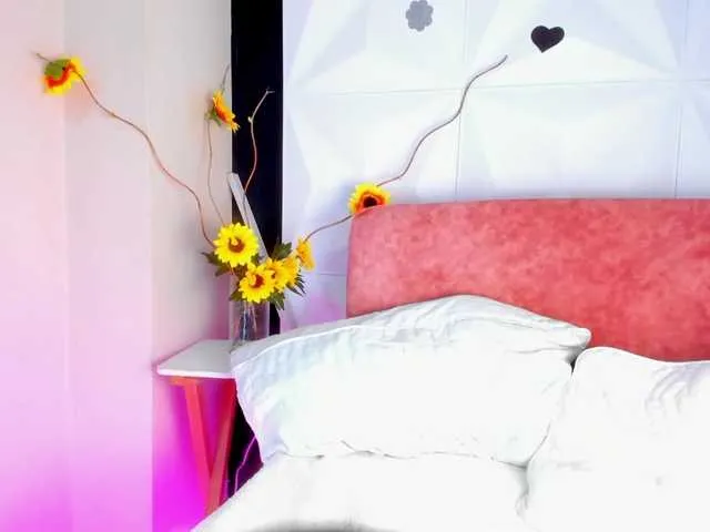 Live sex webcam photo for Cole-Gox #276021273