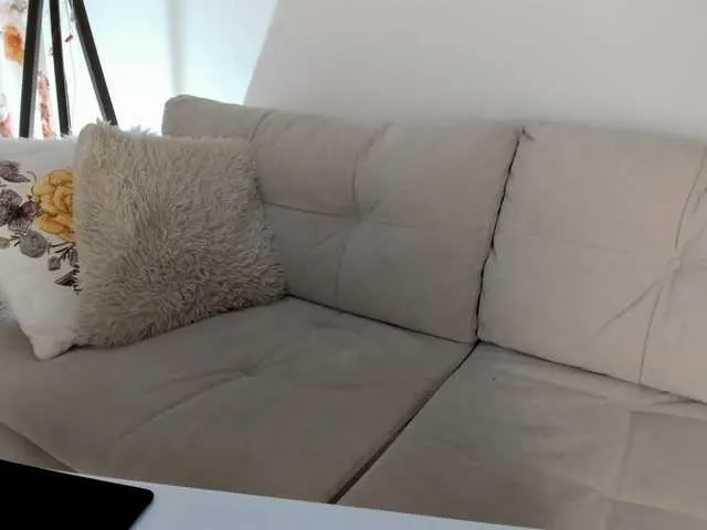 Live sex webcam photo for Colette1W #274054076