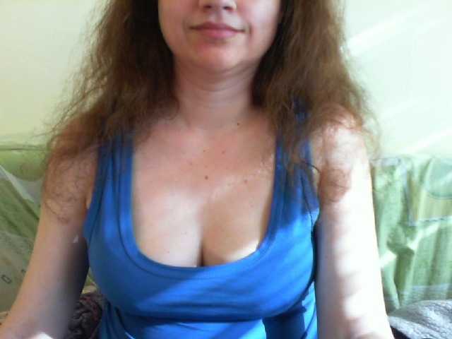 Live sex webcam photo for Colina25 #272081957