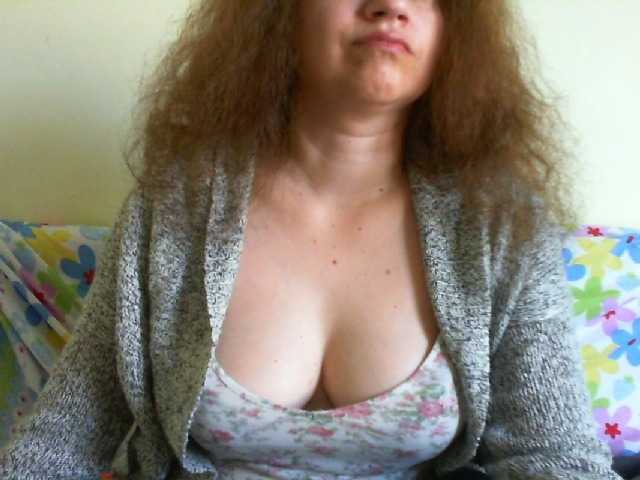 Live sex webcam photo for Colina25 #273343969