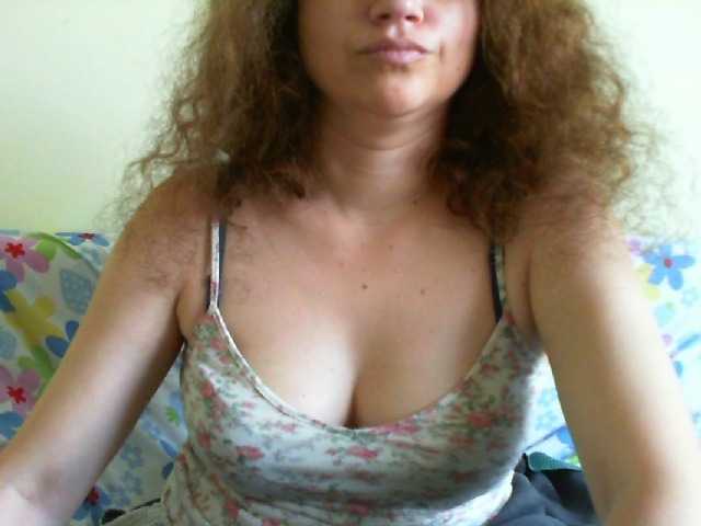 Live sex webcam photo for Colina25 #273685404