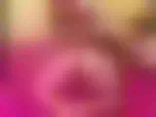 Live sex webcam photo for ColletteJones #272380037