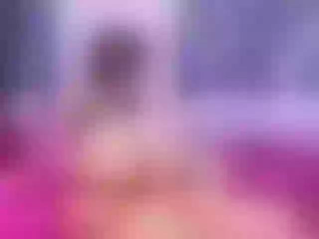 Live sex webcam photo for ColletteJones #272769632