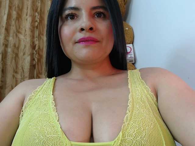 Live sex webcam photo for ComeFuckMe18 #276237887