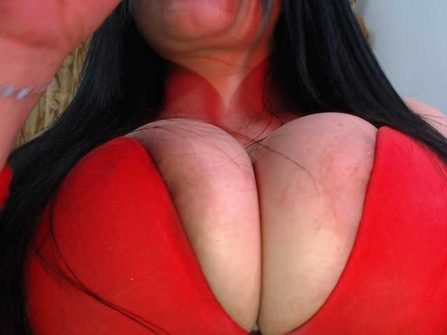 Live sex webcam photo for ComeFuckMe18 #276841951