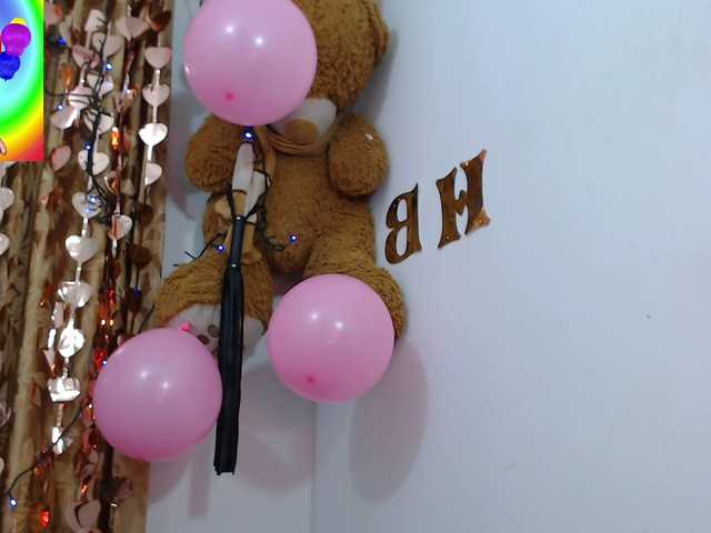 Live sex webcam photo for ComeFuckMe18 #276938957