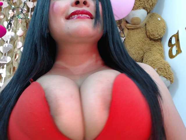 Live sex webcam photo for ComeFuckMe18 #276972582