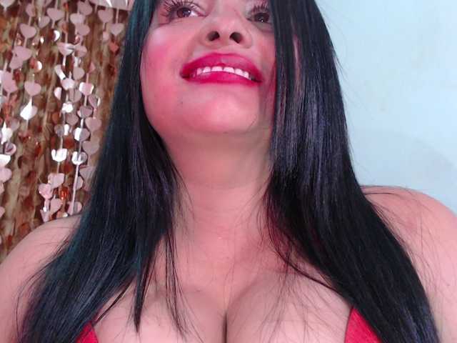 Live sex webcam photo for ComeFuckMe18 #277669382