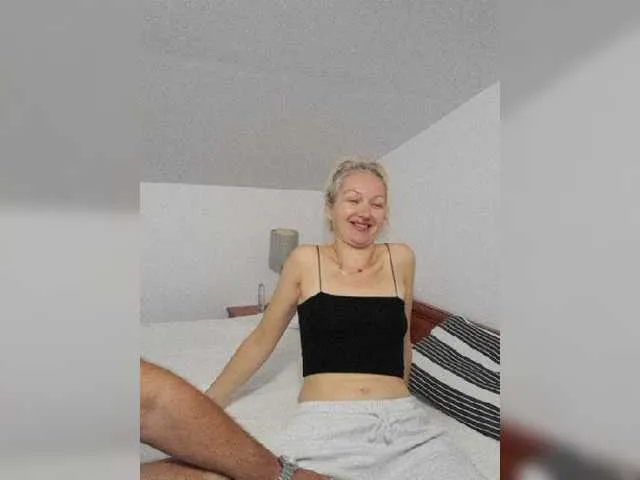 Live sex webcam photo for Conamorea #276459603