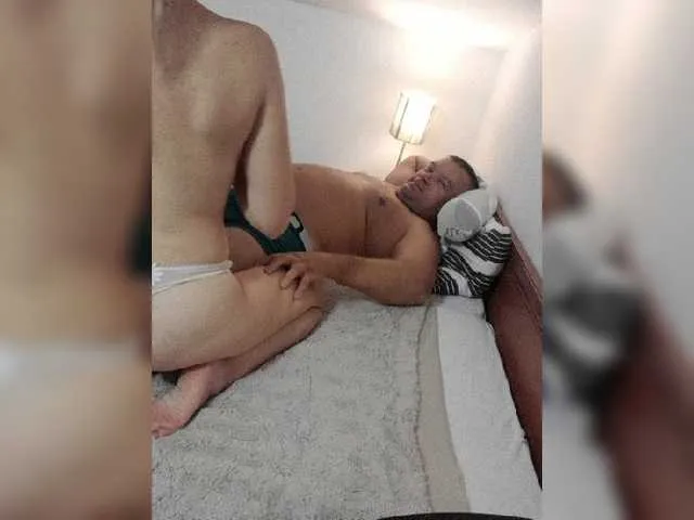 Live sex webcam photo for Conamorea #276493925