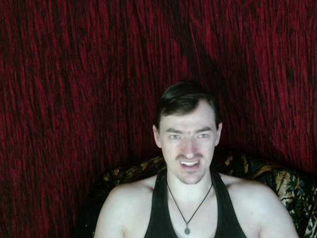 Live sex webcam photo for ConanJones #292392694