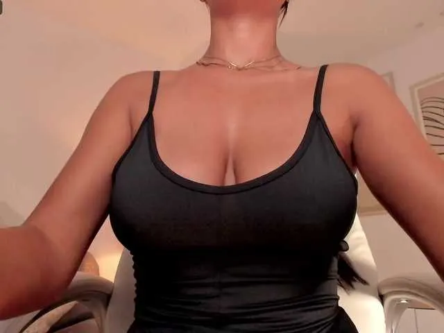 Live sex webcam photo for ConnieAddams1 #275992699