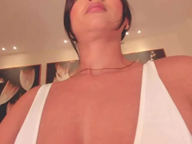 Live sex webcam photo for ConnieAddams1 #276265890