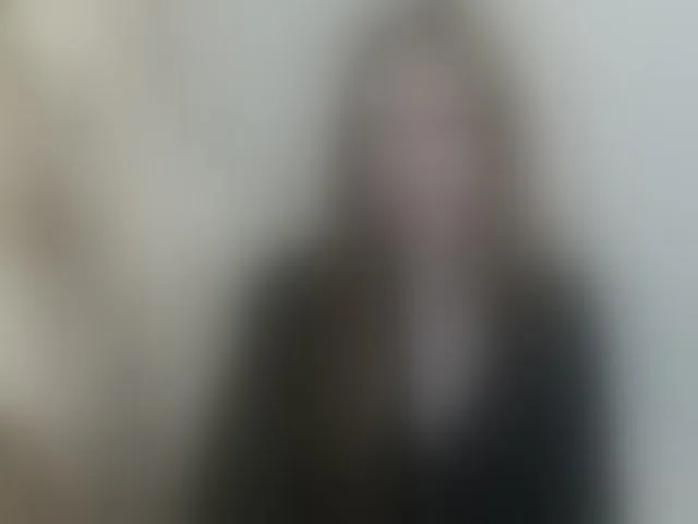 Live sex webcam photo for ConnieDaw #292793858