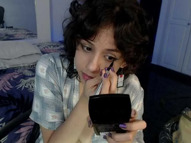 Live sex webcam photo for ConnieUzumaki #271878768