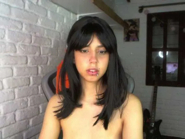 Live sex webcam photo for ConnieUzumaki #275694800