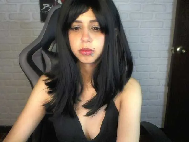 Live sex webcam photo for ConnieUzumaki #275876461