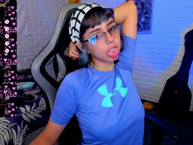 Live sex webcam photo for ConnieUzumaki #277727988