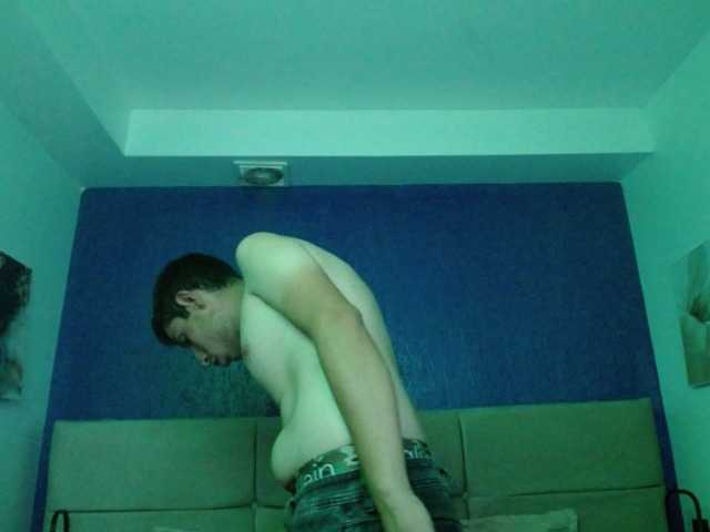 Live sex webcam photo for Connor-Romanoff #277401494