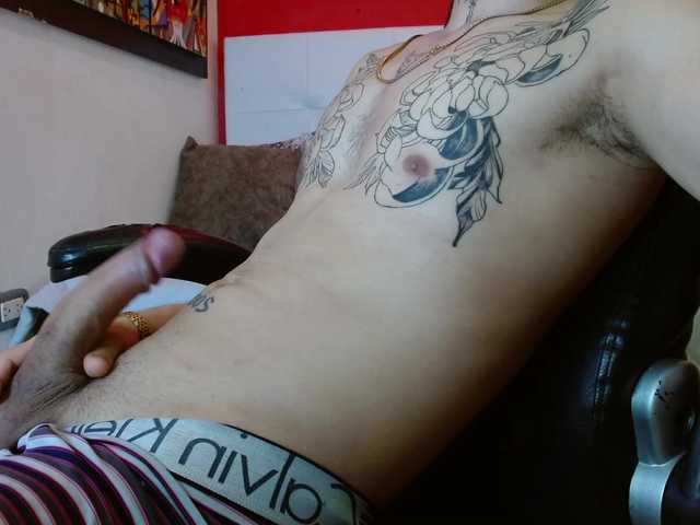 Live sex webcam photo for ConnorJagger #275678731