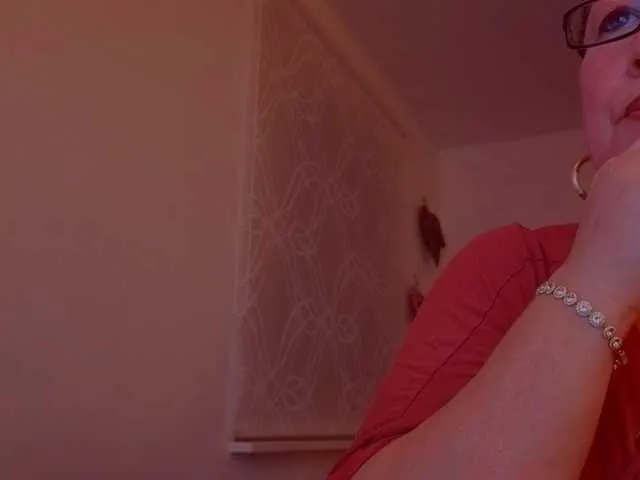 Live sex webcam photo for Connyat99 #291216638