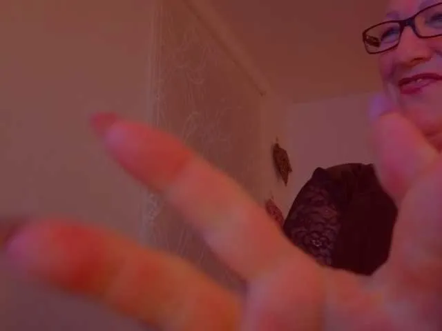 Live sex webcam photo for Connyat99 #292146470