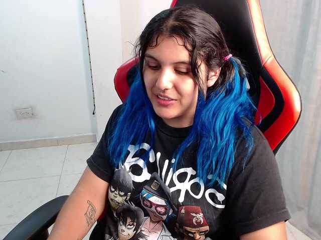 Live sex webcam photo for Cookinbaconna #274132130