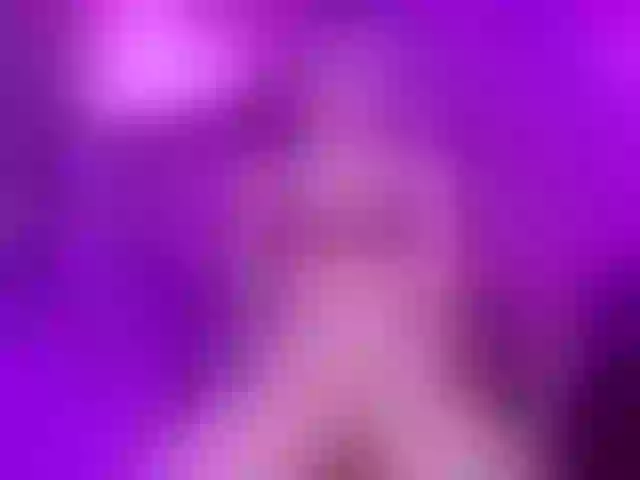 Live sex webcam photo for Cool-Love #290402659