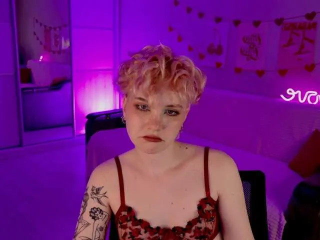 Live sex webcam photo for Cool-Love #290794392