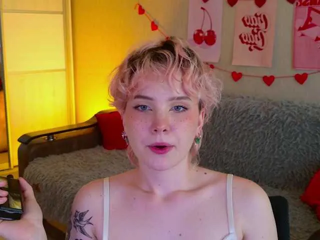 Live sex webcam photo for Cool-Love #291615763