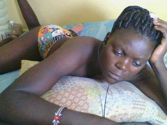 Live sex webcam photo for CoolEbonygal #277503347