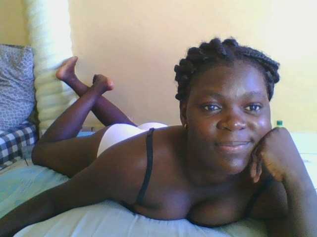 Live sex webcam photo for CoolEbonygal #277527828