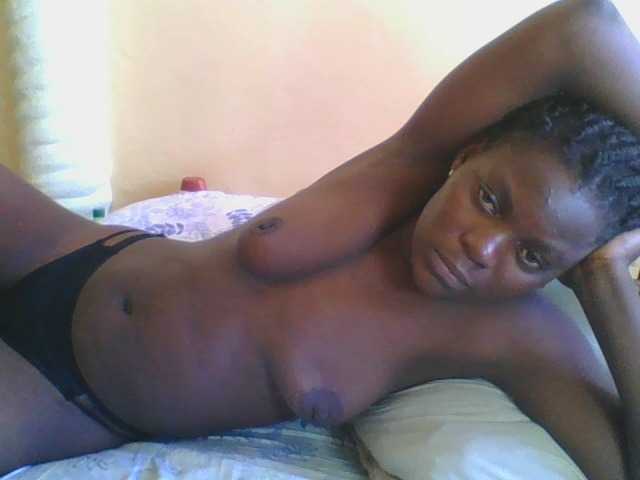 Live sex webcam photo for CoolEbonygal #277554934