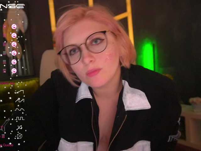 Live sex webcam photo for CoolTatis #277856356